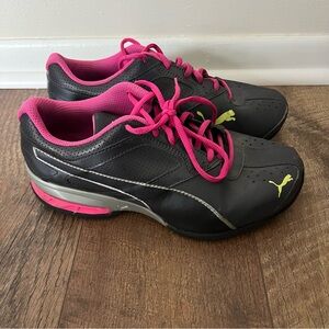 Puma Sz 7 Tazon 6 FM Womens 9 Grey with Pink & Silver accents